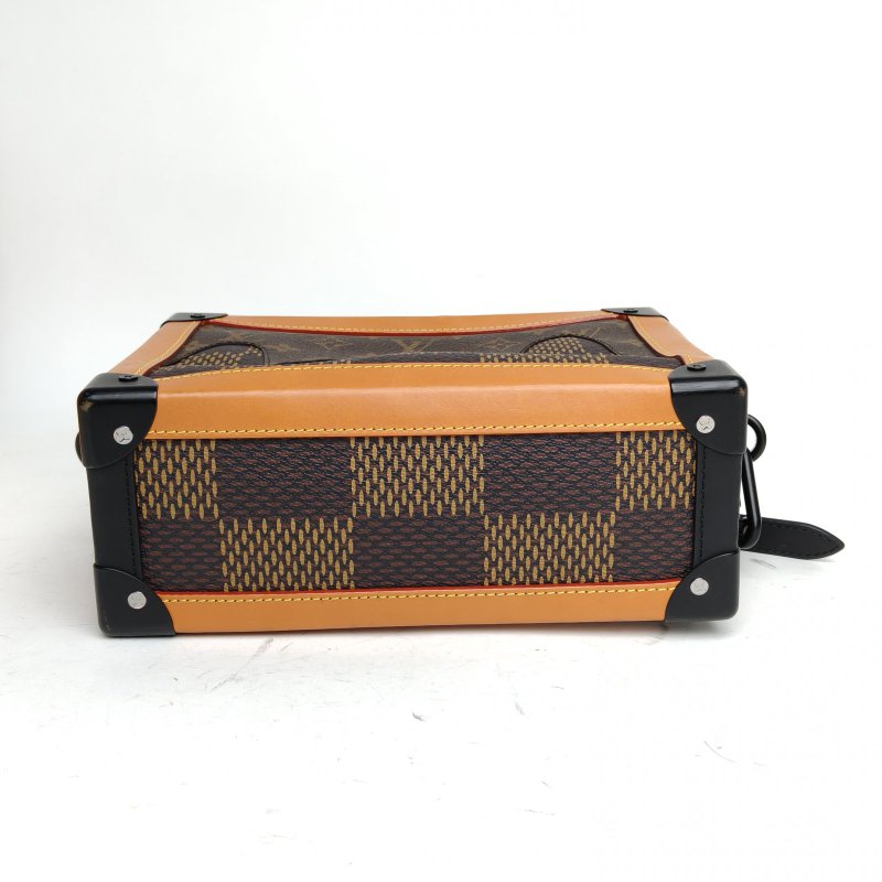 LOUIS VUITTON SoftTrunk軟盒子包大號老花牛皮/PVC2020肩背包-4