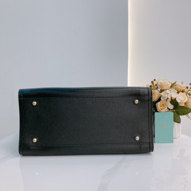 MS0683 Chanel 香奈兒 沙灘袋 購物包 小號 牛皮 黑色 釘子 金扣 Deauville Studded Shopping Bag Small Calfskin Black x GHW-4