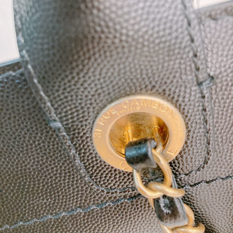 MS0683 Chanel 香奈兒 沙灘袋 購物包 小號 牛皮 黑色 釘子 金扣 Deauville Studded Shopping Bag Small Calfskin Black x GHW-13