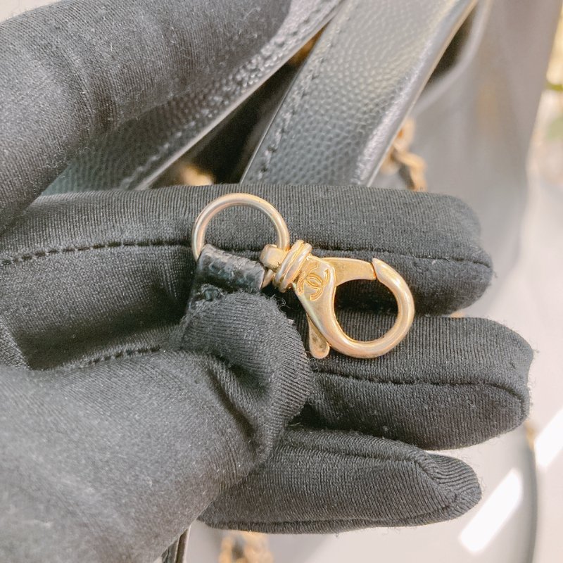 MS0683 Chanel 香奈兒 沙灘袋 購物包 小號 牛皮 黑色 釘子 金扣 Deauville Studded Shopping Bag Small Calfskin Black x GHW-18