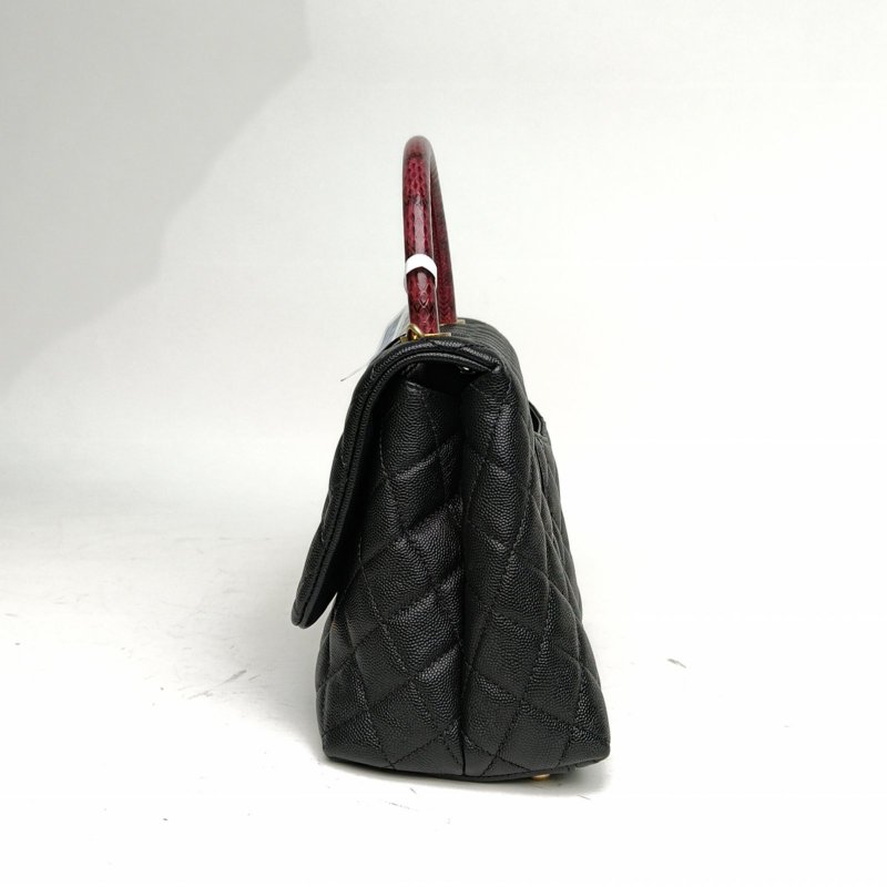 CHANEL CocoHandle中號黑色荔枝牛皮26開菱格紋蛇皮手柄肩背包-1