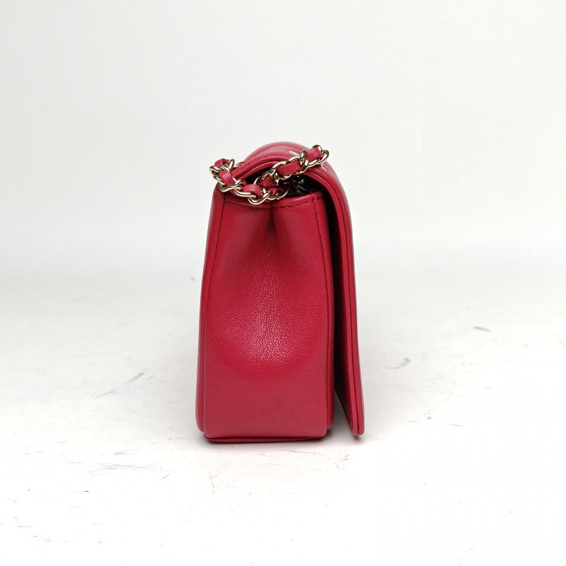 CHANEL 玫紅羊皮24開琺瑯扣季節款雙C口蓋包21肩背包-3