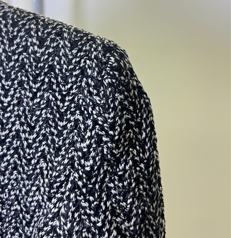 Chanel大都會系列黑色軟尼外套 34碼 缺領結-2