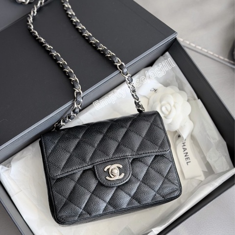 CHANEL 方胖黑銀絕版荔枝🍩CF Mini 17cm Black