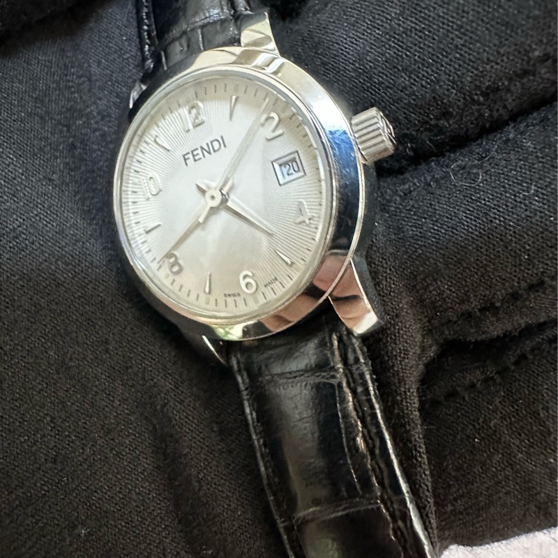 FENDI 不銹鋼女仕簡約錶-14