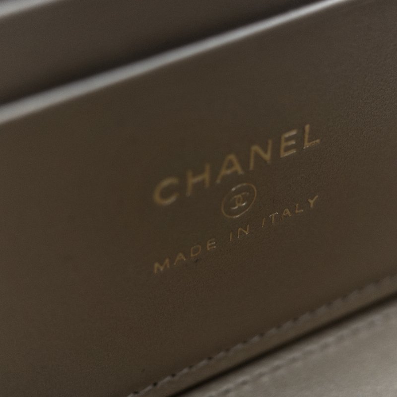 Chanel 香奈兒 Mini Square Pearl Crush 方胖子 黑色 羊皮小足球 斜背鏈帶包-9