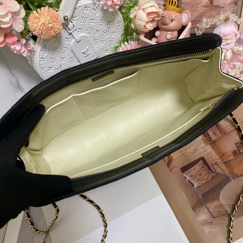 𝙲𝕙𝕒𝕟𝕖𝕝 手拿包鏈條包緞面小牛皮 稀有絕版🏅-12