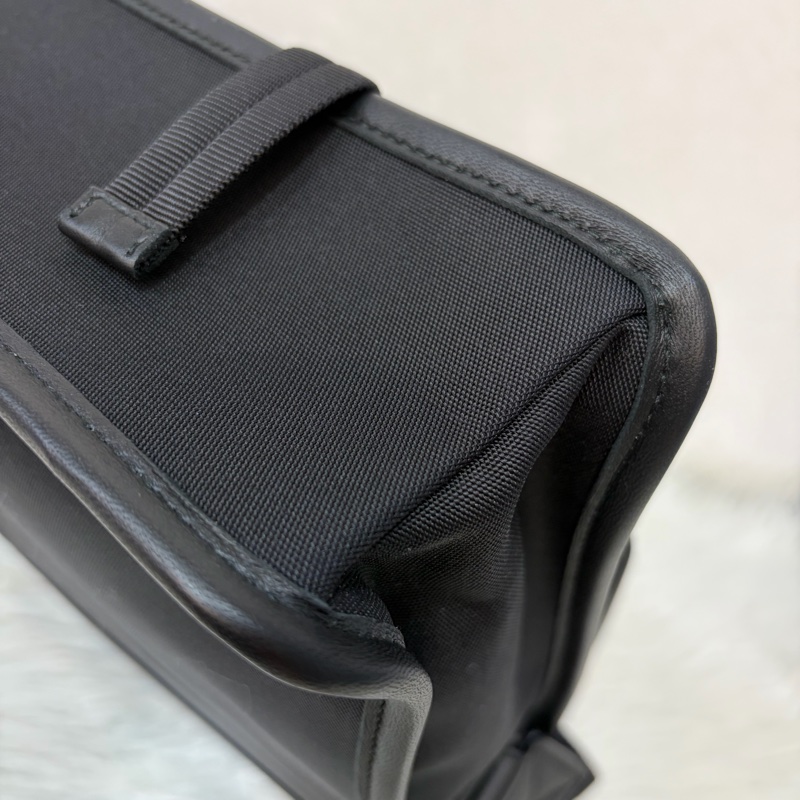 BOTTEGA VENETA 548337 編織牛皮翻蓋商務公事包-10