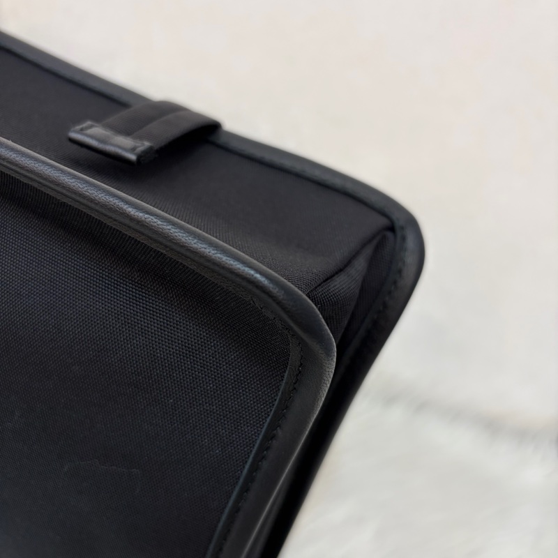 BOTTEGA VENETA 548337 編織牛皮翻蓋商務公事包-11