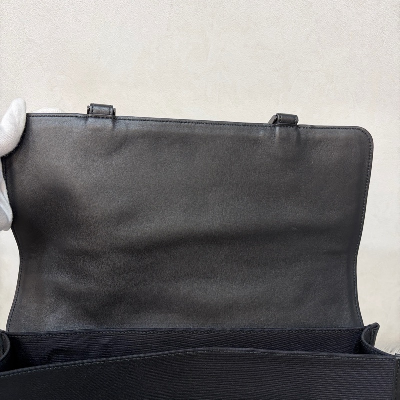 BOTTEGA VENETA 548337 編織牛皮翻蓋商務公事包-29