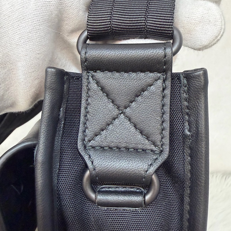 BOTTEGA VENETA 548337 編織牛皮翻蓋商務公事包-45