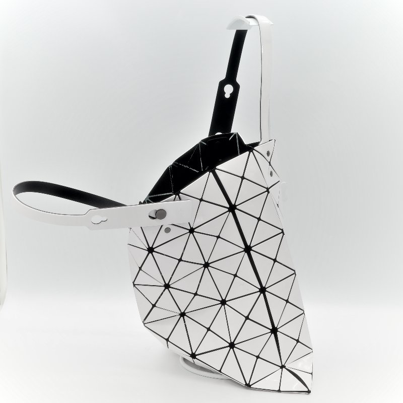 ISSEY MIYAKE三宅一生 白色包-2