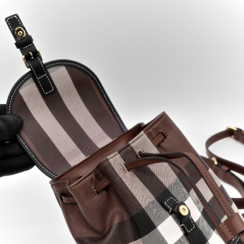 BURBERRY 巴寶莉 經典格紋帆布拼皮革單扣迷你後背包-11