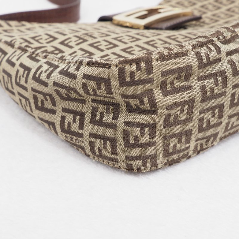 FENDI Vintage Zucchino Hobo Shoulder Bag 經典菸草棕色配深啡皮革-6