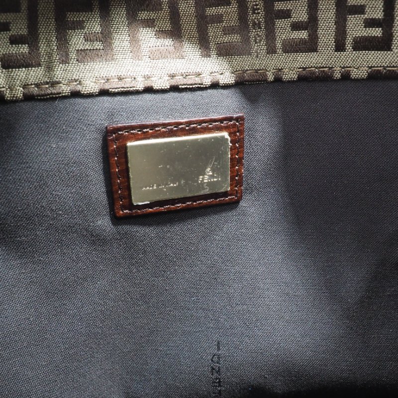 FENDI Vintage Zucchino Hobo Shoulder Bag 經典菸草棕色配深啡皮革-13