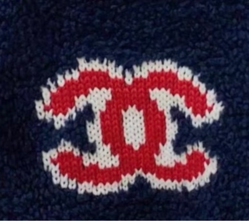 ⭐️ Chanel Wool Top-4