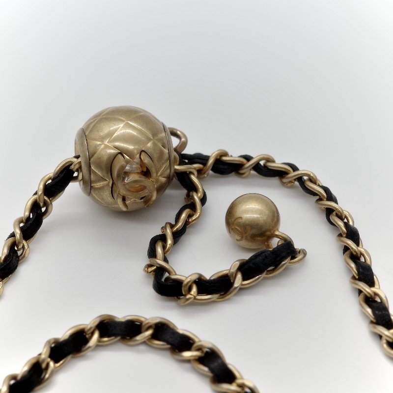 Chanel 香奈兒 黑色羊皮 金球 鏈條 腰包-6