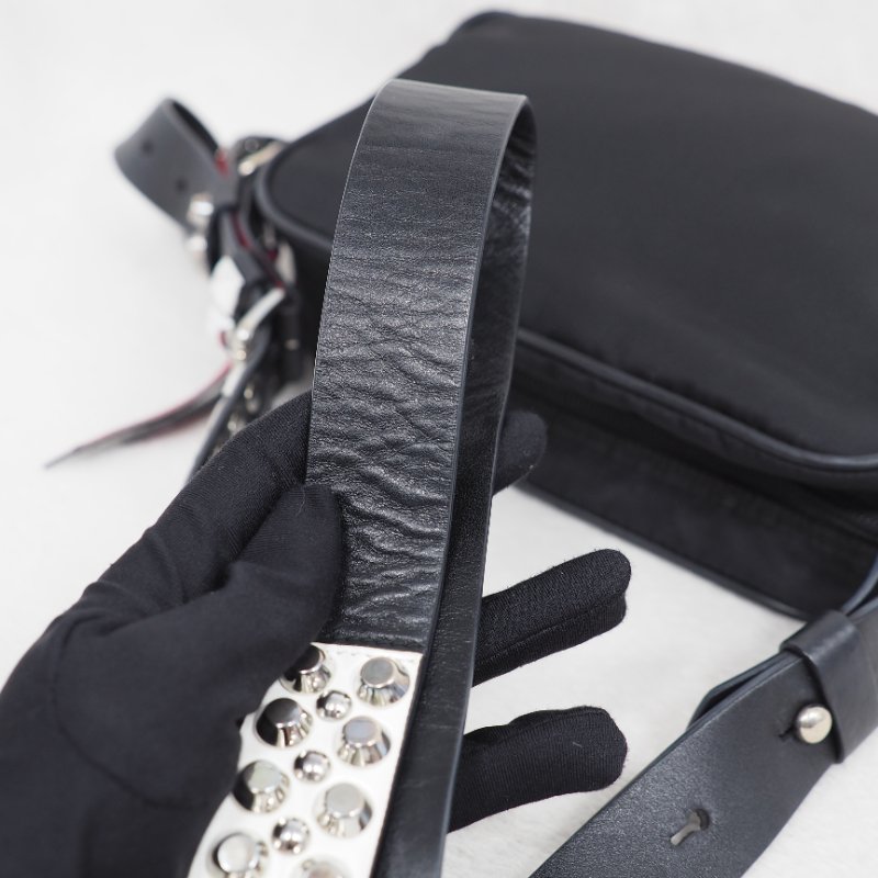 PRADA Tessuto Nylon Studded New Vela 尼龍拼皮革飾釘相機包-17