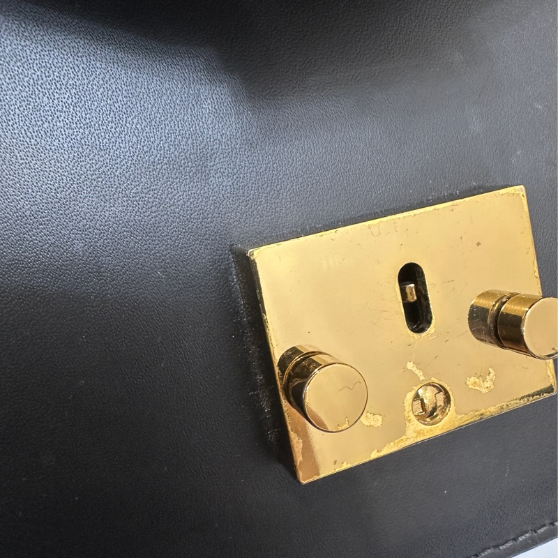 MCM 黑牛皮滿版logo雙層手提斜背包-13