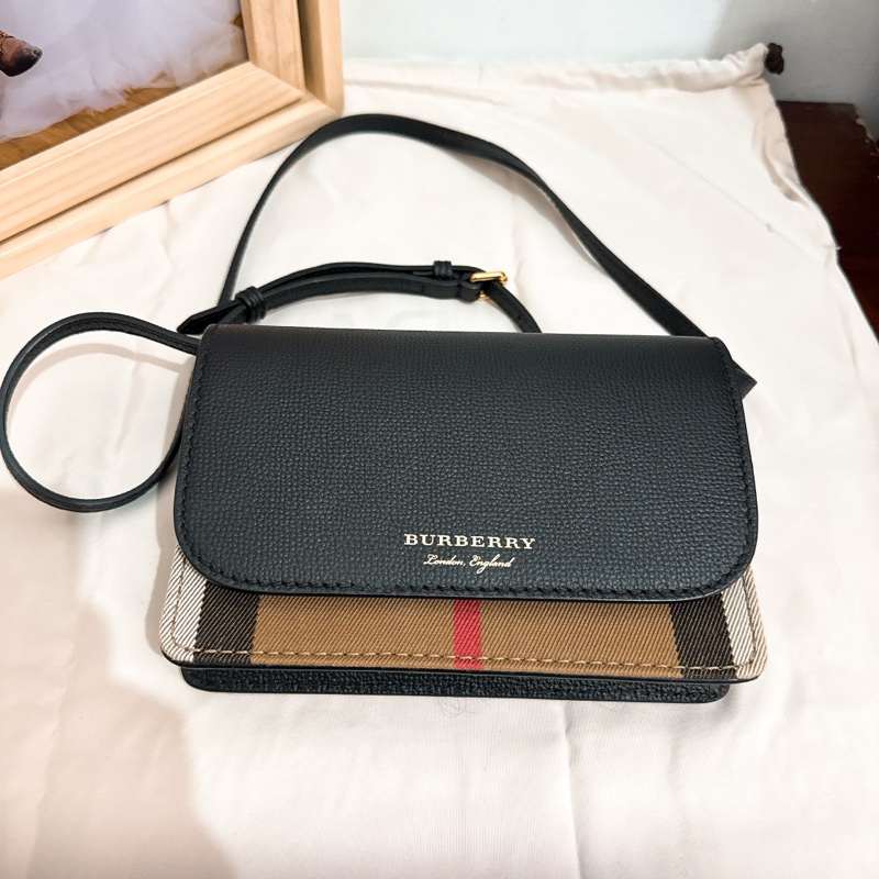 BURBERRY 巴寶莉 棉麻格紋拚皮革可拆手拿WOC斜背包(卡其x黑)-0