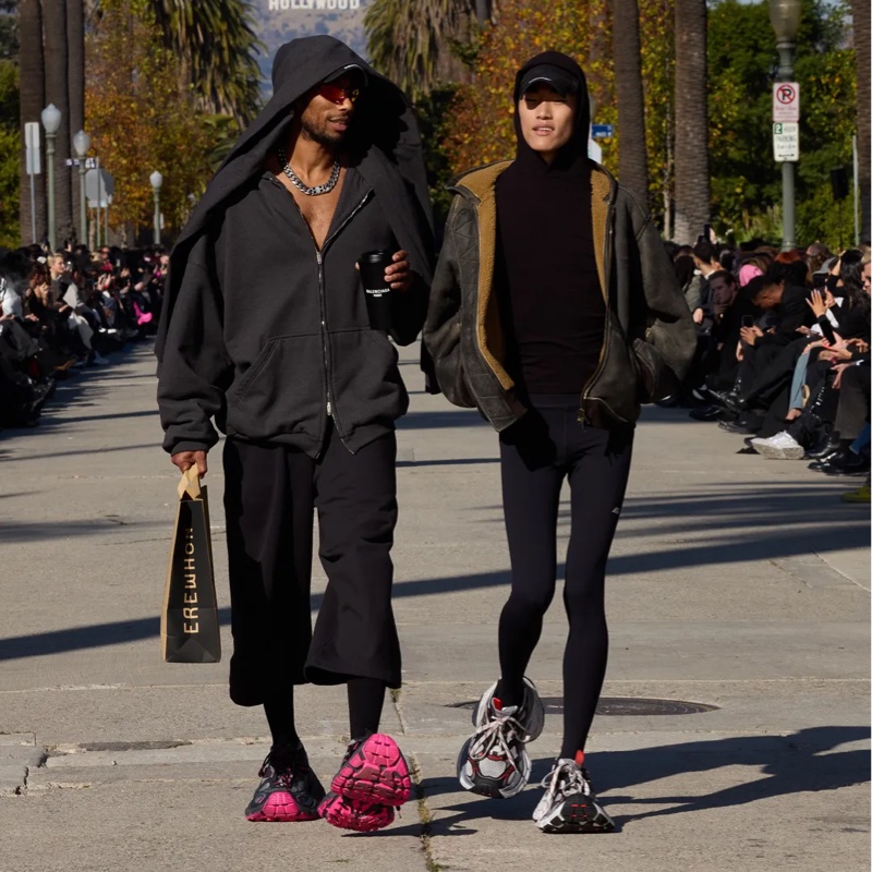 巴黎世家 Balenciaga 10XL 42號-1