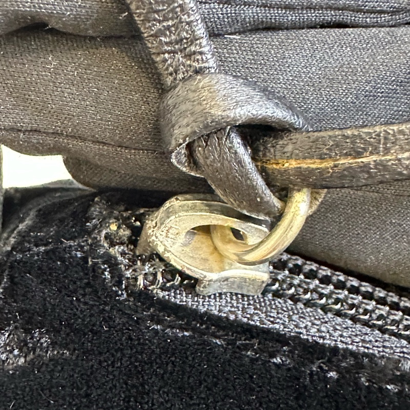 【赫蒂國際精品】Emporio Armani 亞曼尼 毛毛半月包 水餃包 vintage-10