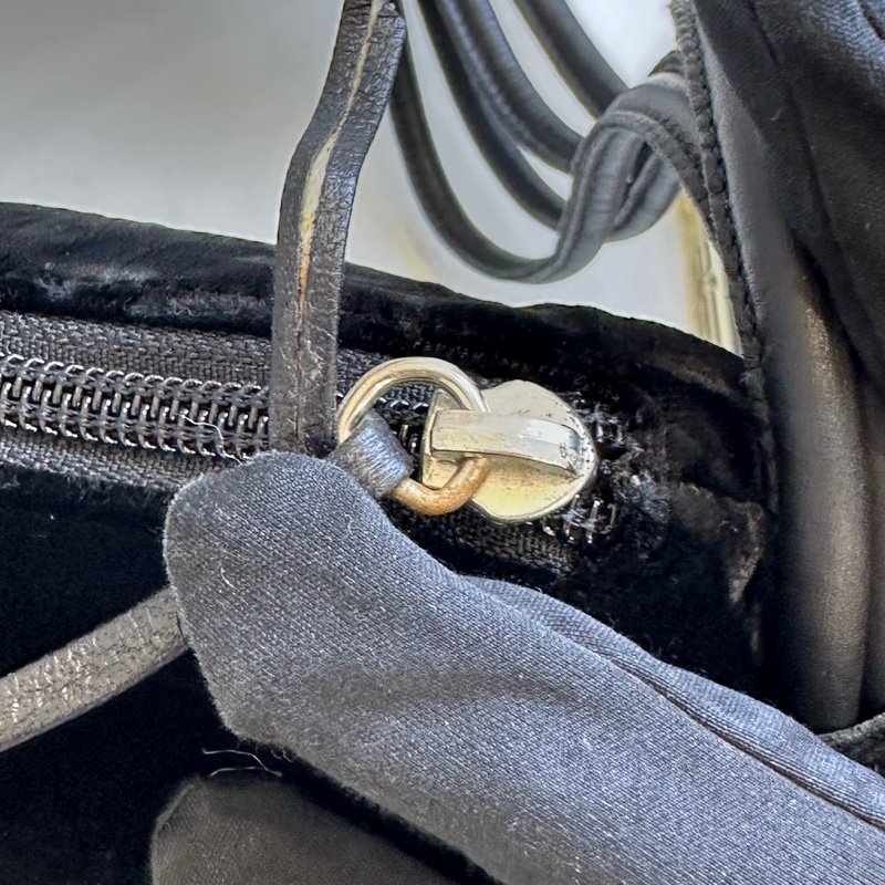 【赫蒂國際精品】Emporio Armani 亞曼尼 毛毛半月包 水餃包 vintage-12