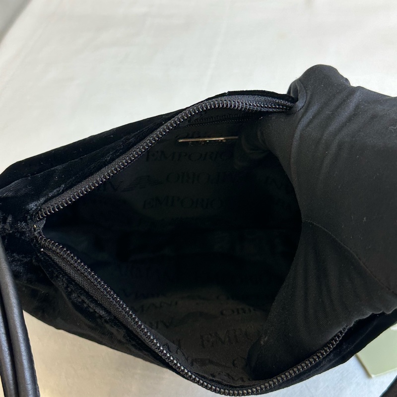 【赫蒂國際精品】Emporio Armani 亞曼尼 毛毛半月包 水餃包 vintage-18