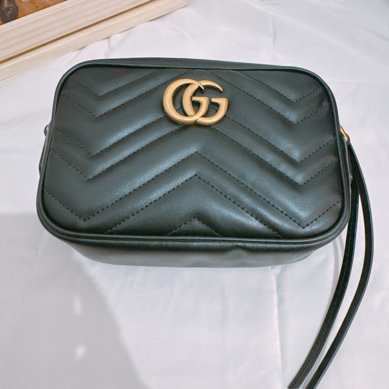 GUCCI GG Marmont 黑金相機包｜山形絎縫皮革｜斜背包-7