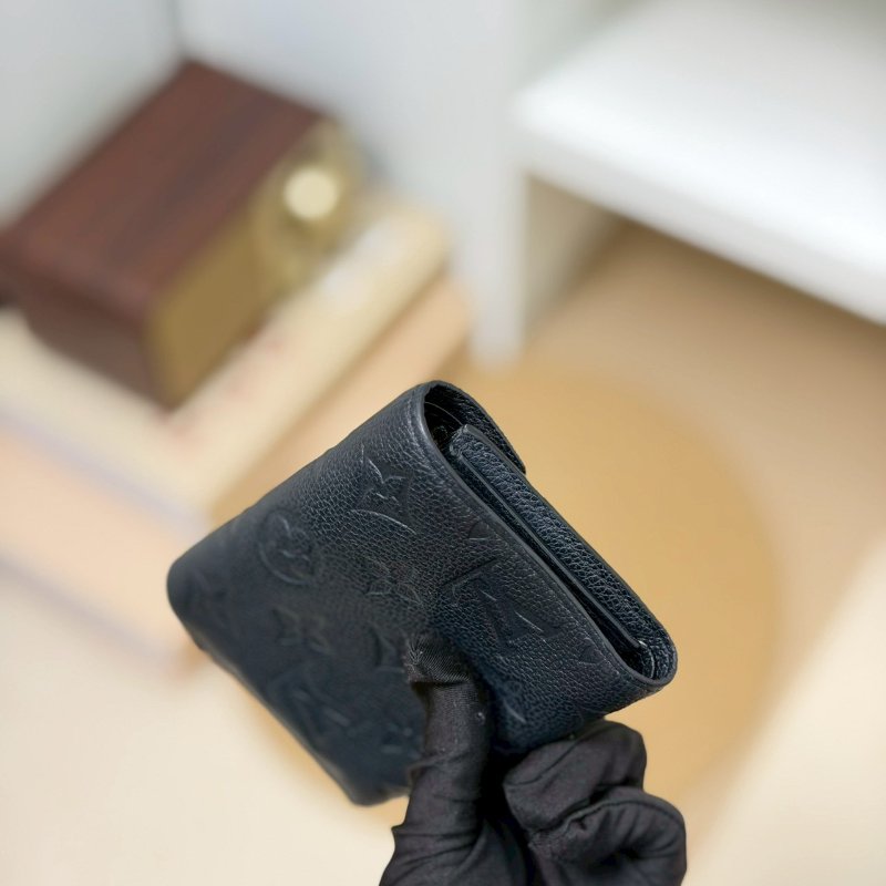 🏷LV 路易威登．Victorine 豆豆三折短夾 黑壓紋 M64060 芯片款-11