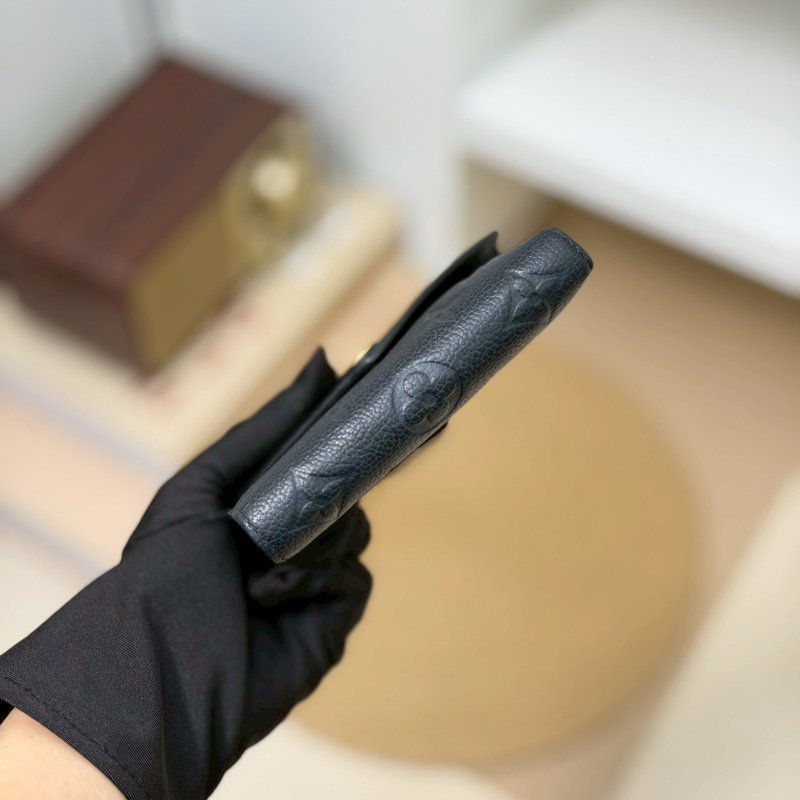 🏷LV 路易威登．Victorine 豆豆三折短夾 黑壓紋 M64060 芯片款-12