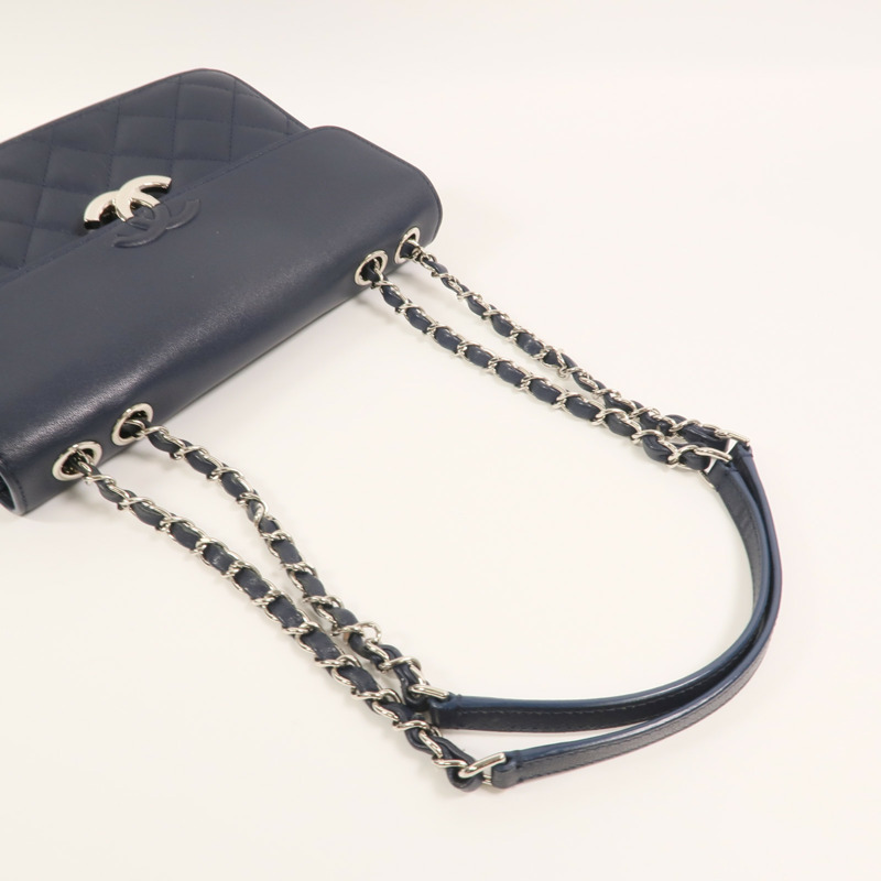 CHANEL 牛皮皮革Mini Urban Companion Flap Bag鏈帶肩背袋-7