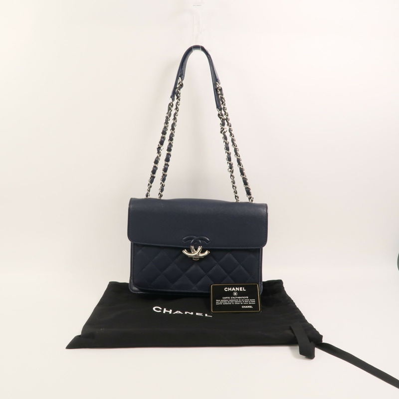 CHANEL 牛皮皮革Mini Urban Companion Flap Bag鏈帶肩背袋-10