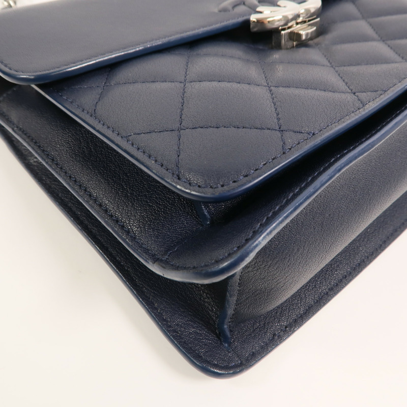 CHANEL 牛皮皮革Mini Urban Companion Flap Bag鏈帶肩背袋-12