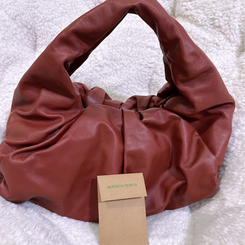 二手 BV Bottega Veneta 雲朵包可頌包 （酒紅色）-34