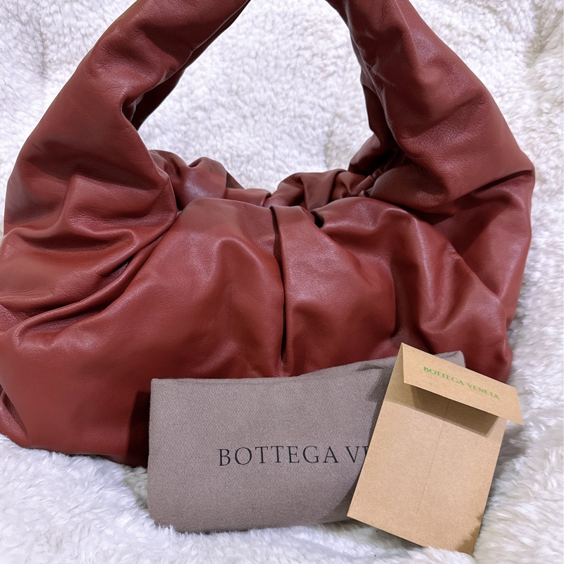 二手 BV Bottega Veneta 雲朵包可頌包 （酒紅色）-37