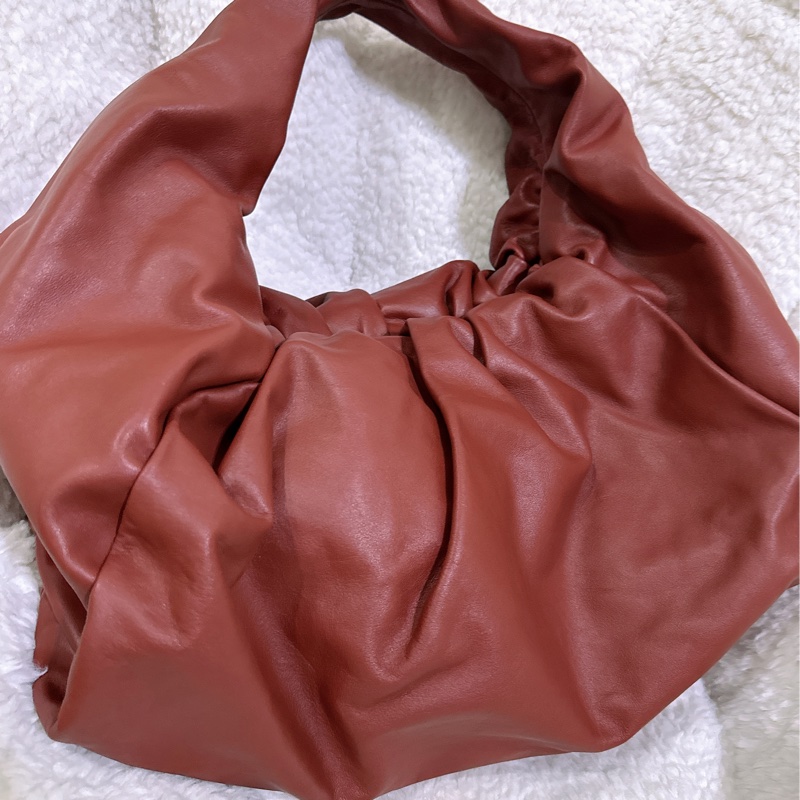 二手 BV Bottega Veneta 雲朵包可頌包 （酒紅色）-54