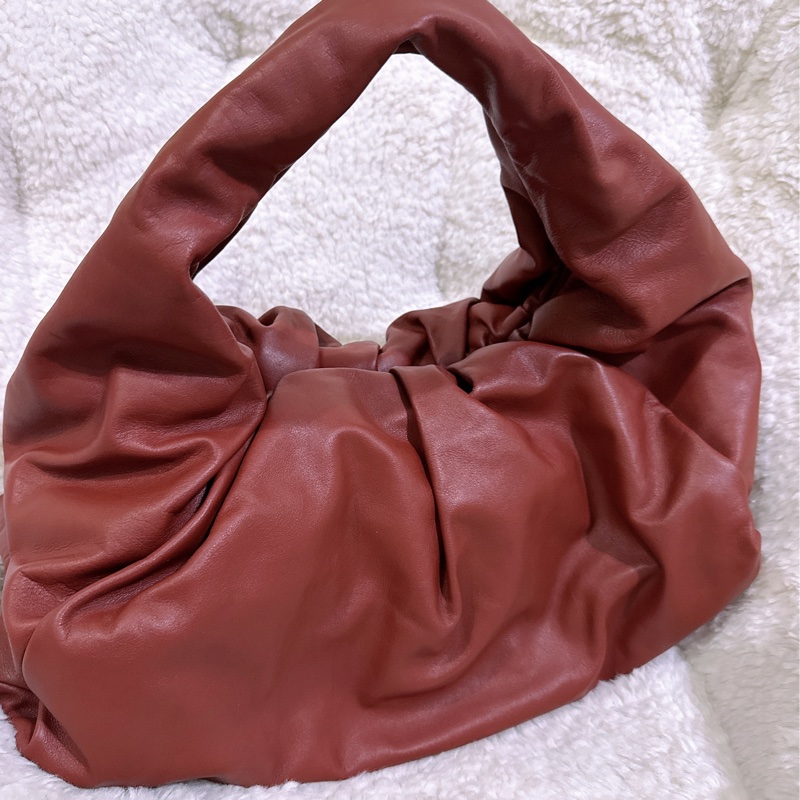 二手 BV Bottega Veneta 雲朵包可頌包 （酒紅色）-64