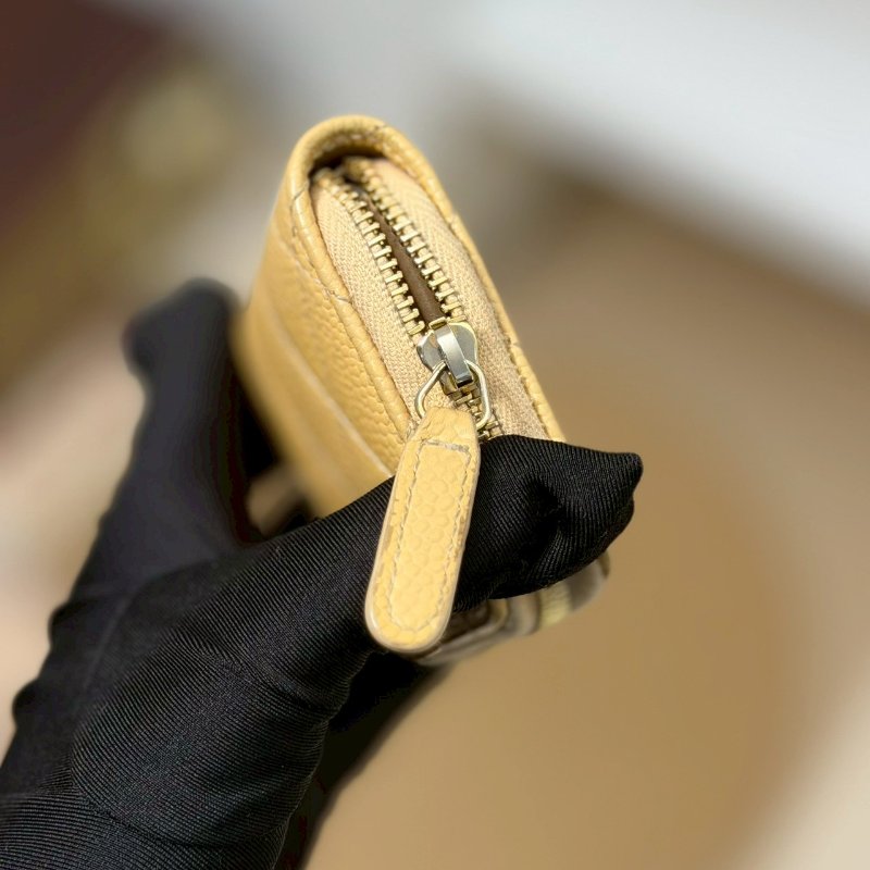 🏷Chanel 香奈兒．Coco 拉鍊卡夾零錢包/客人寄賣-14