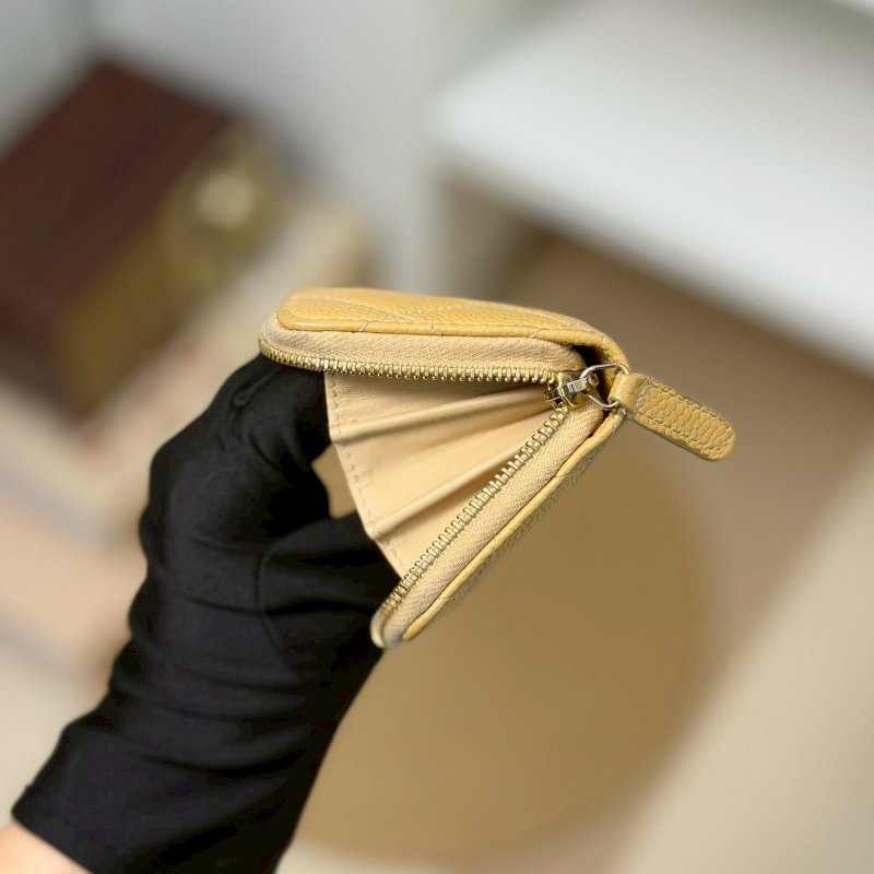 🏷Chanel 香奈兒．Coco 拉鍊卡夾零錢包/客人寄賣-21