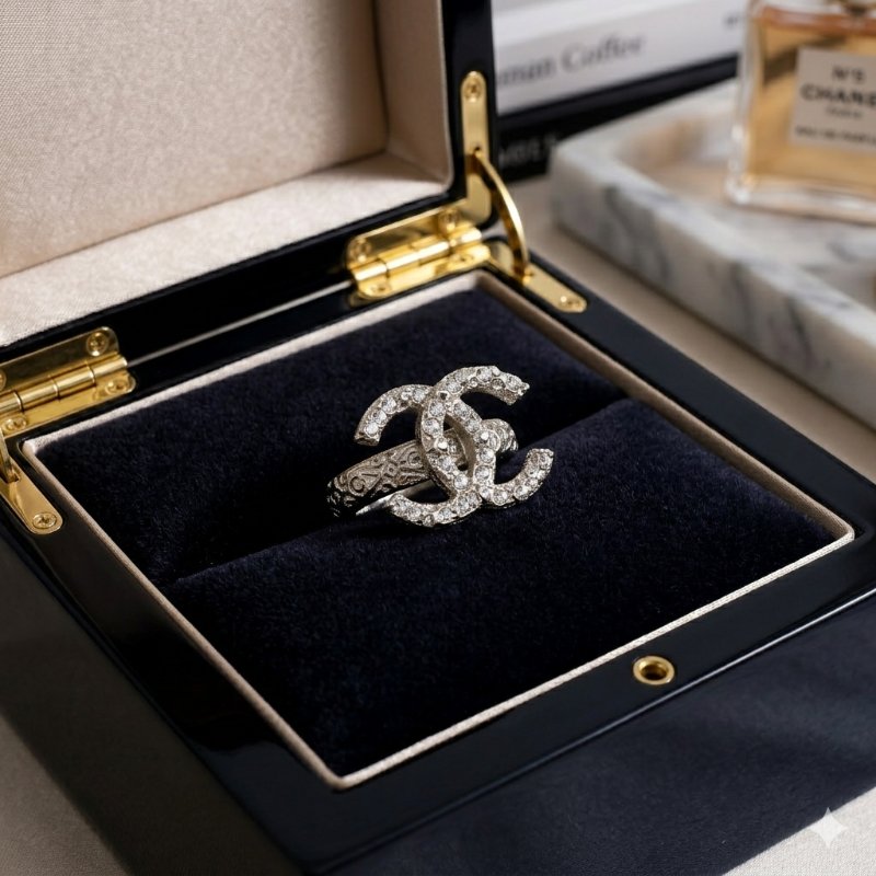 Chanel 15V Ring 淡金經典水鑽雙C戒指-0