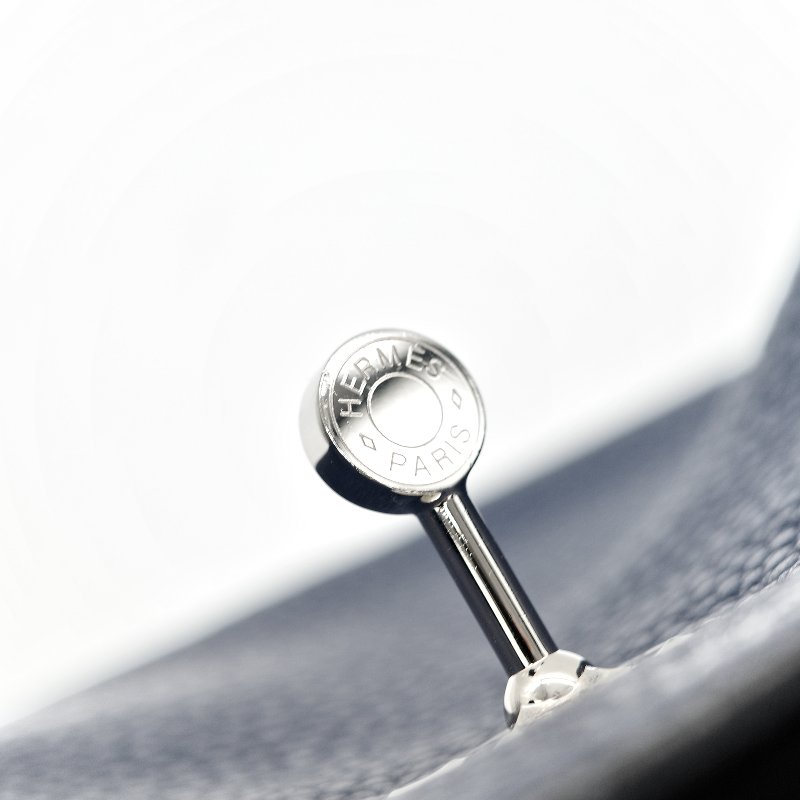 Hermes 海軍藍 Lindy 30-28