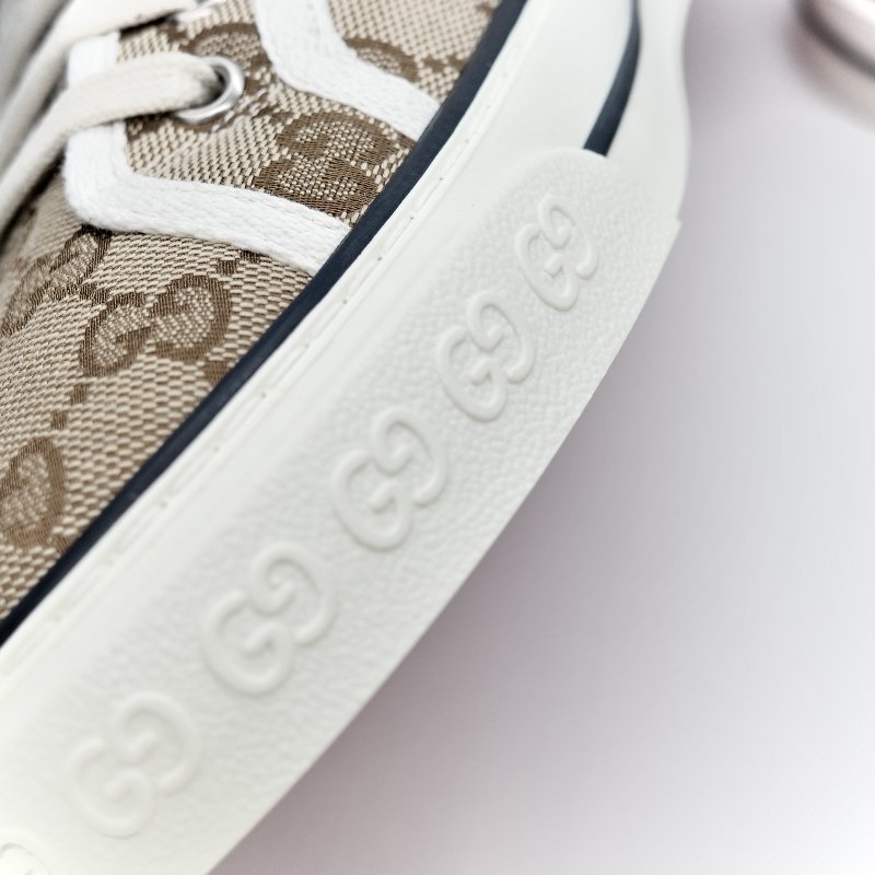 Gucci Logo 綠色休閒鞋-11