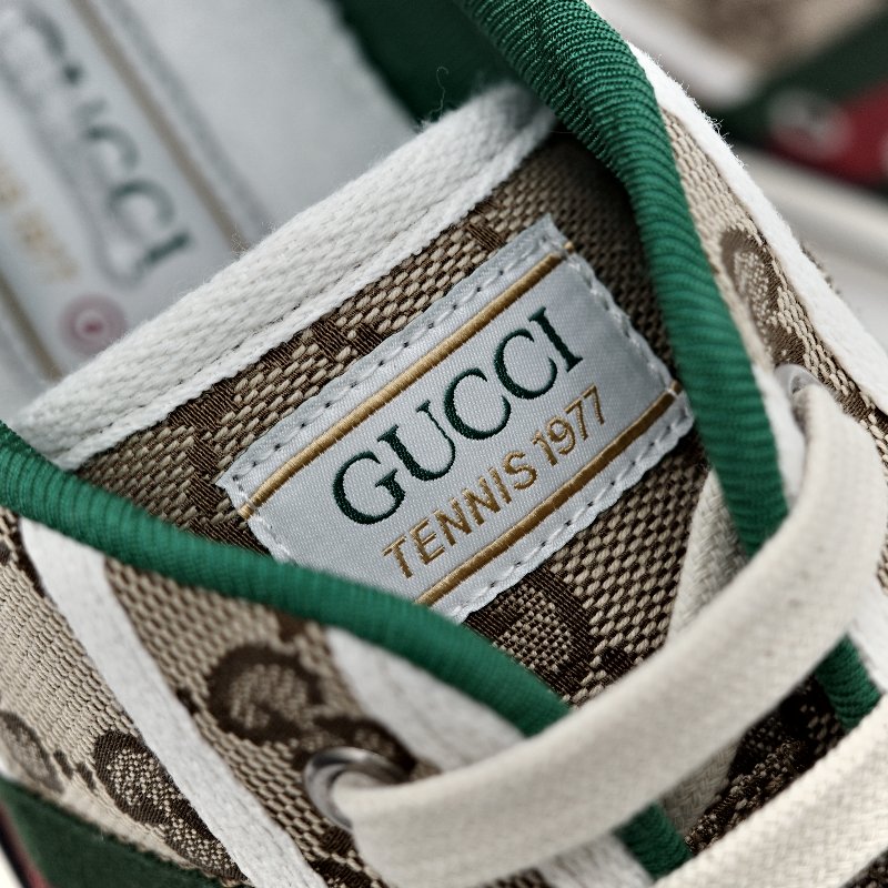 Gucci Logo 綠色休閒鞋-12