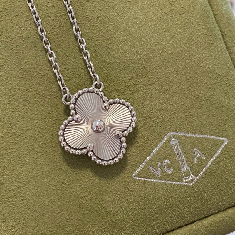 VCA正品 白金雷射四葉草項鍊 Vintage中號-5