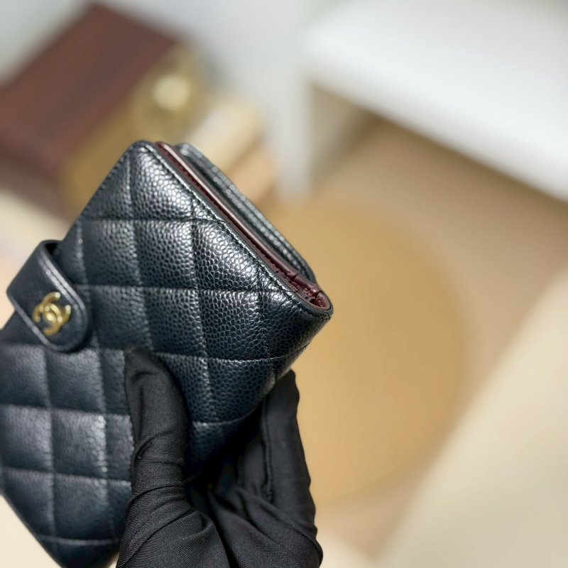 🏷Chanel 香奈兒．Coco 對開中夾-5