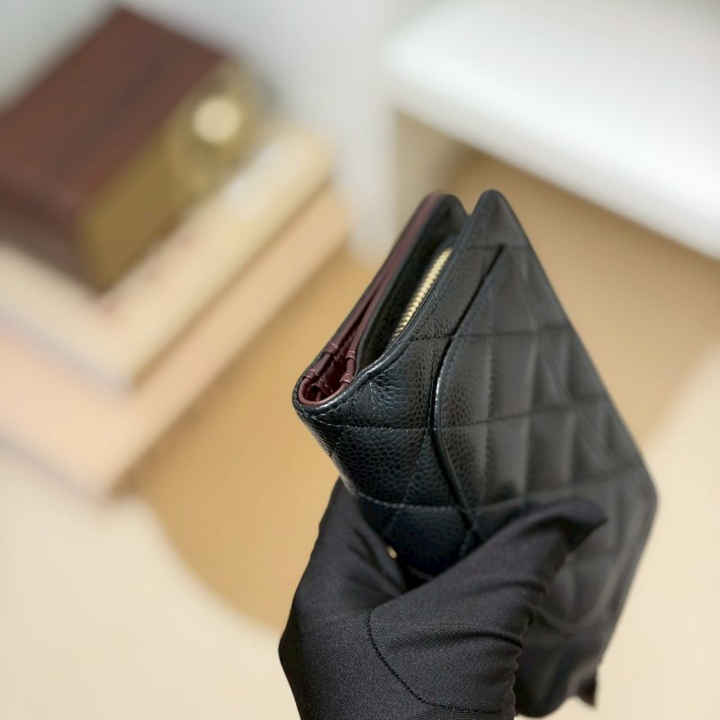 🏷Chanel 香奈兒．Coco 對開中夾-6