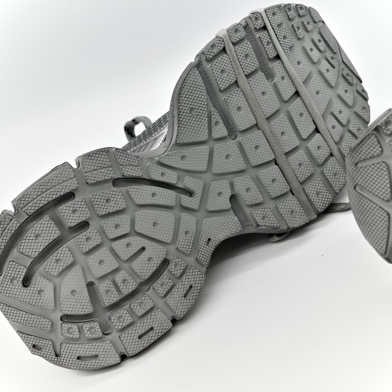 BALENCIAGA 運動鞋-18