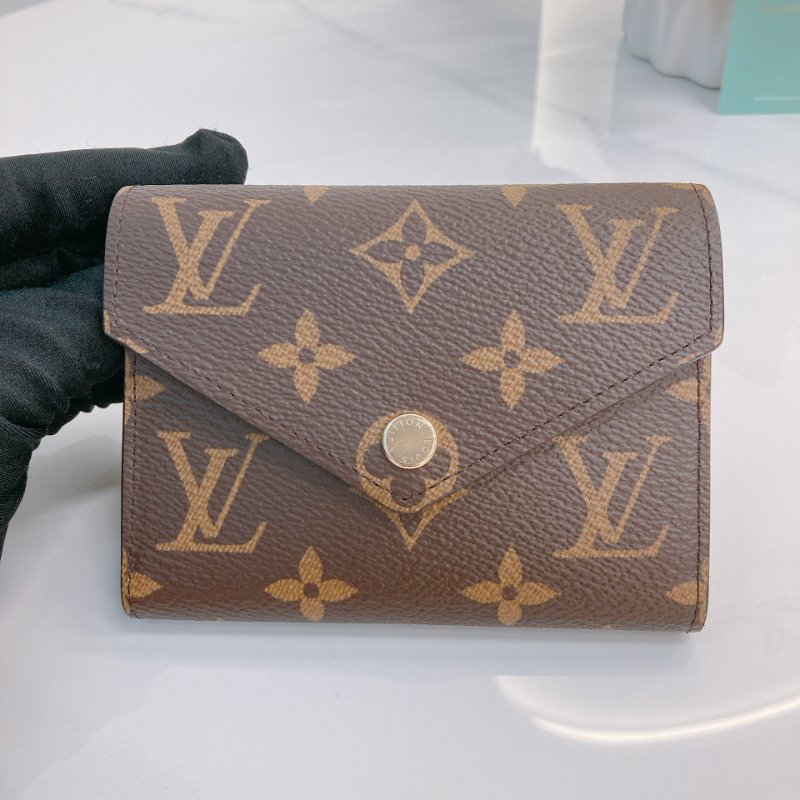 MS0685 Louis Vuitton 路易威登 三摺錢包 帆布 經典老花紋 粉色 金扣 M62360 Victorine Wallet Canvas Pink Monogram x GHW-9
