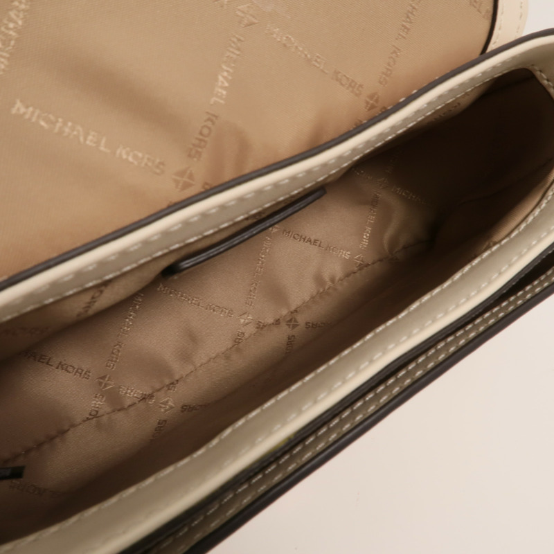 Michael Kors 塗層帆布Jet Set Travel Flap肩背袋-4